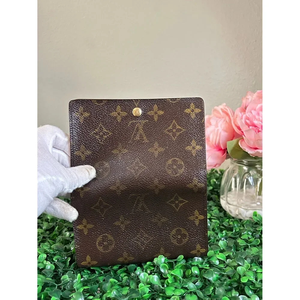 Louis Vuitton Monogram Vintage Portefeuille Trésor Bifold or Wallet on Chain